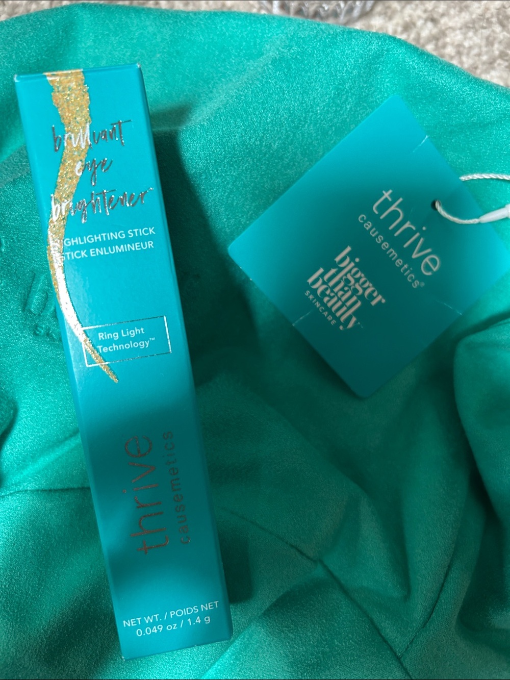 Thrive NEW Highlighting Stick Enlumineur Gimena